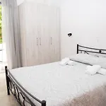 El Verano Hotel *